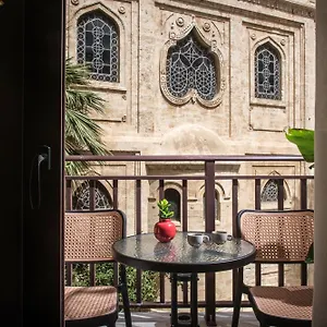 https://centro-vero-suites-by-omilos-hotels.rethymnohotels.net