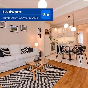 https://ccoellie-aesthetic-two-bedroom-apartment-next-to-the.sofiahotelsbg.com